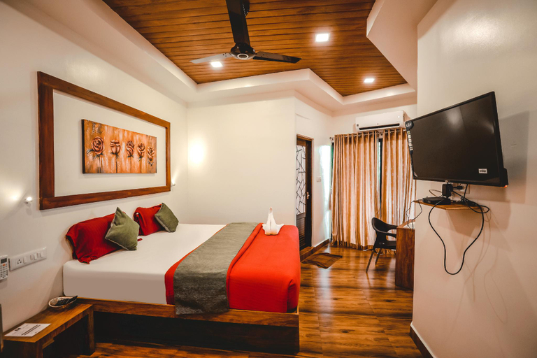 Bedroom, Athirappilly POLARIS - Riverside Pool Resort, Thrissur