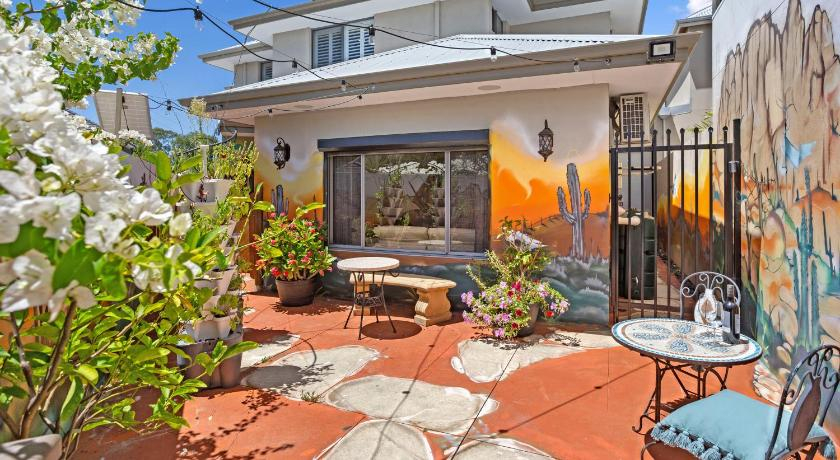 4 Bed Serene Family Oasis - Food & Bar Precinct, Cambridge