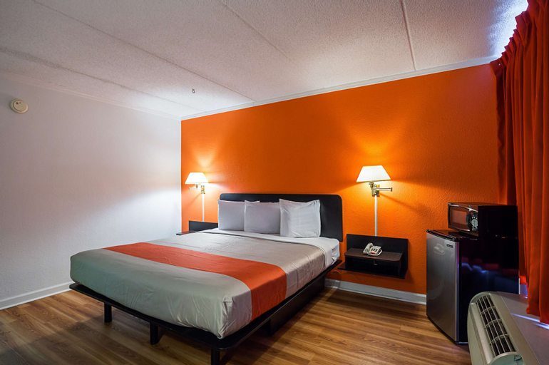 Bedroom 6