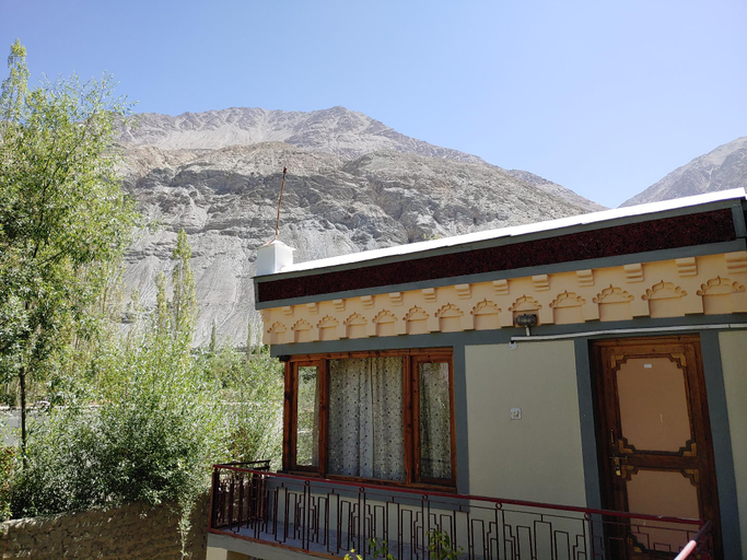 Others 5, Hotel Rimo, Leh