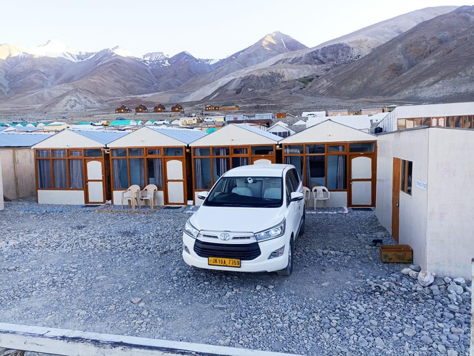 Others 4, Moonland Cottage Pangong, Leh