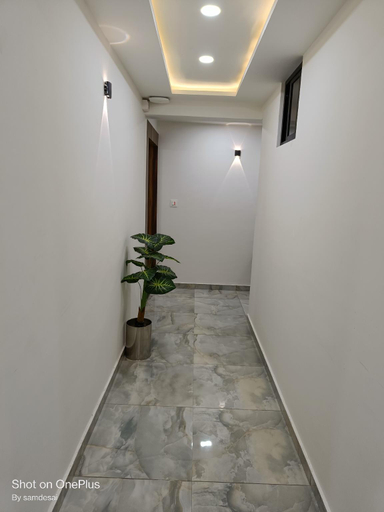 Public Area 5, Royal Grand, Ahmadabad