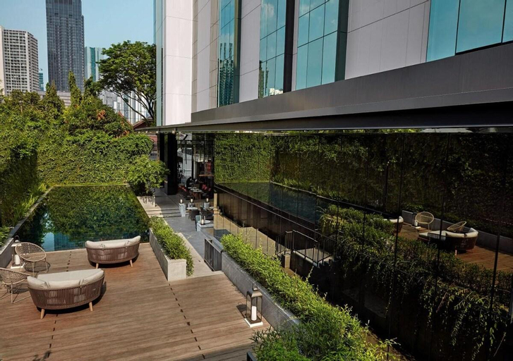 One stylish bedroom, 45 sqm, Khlong Toey