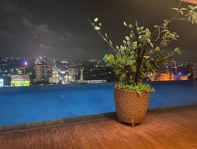 Sport & Beauty 2, NEW 2BR APT w/ COZY LIVING ROOM CENTER OF TOWN, Semarang