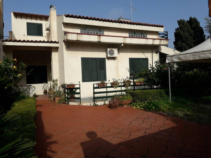 Others 5, Villa Mora su due livelli a 50 metri dal mare - wi-fi, Syracuse