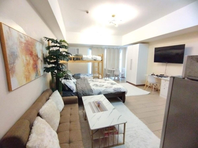 Bedroom 3, A2J Luxury Venice Studio Suite Near BGC Malls, Taguig