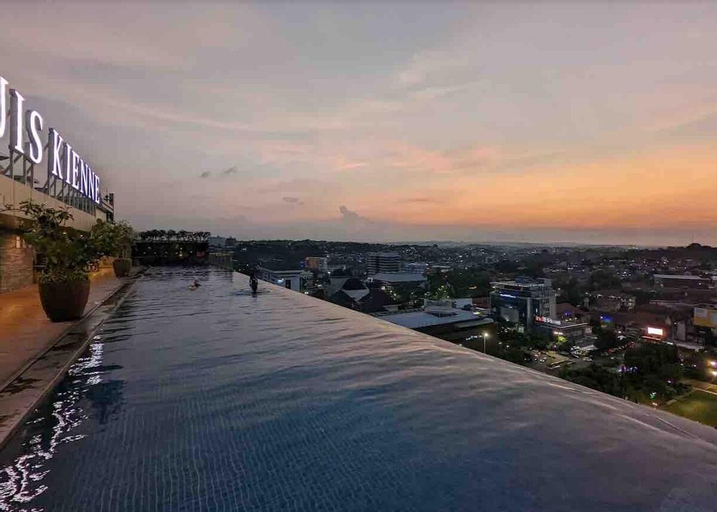 Others 5, A#2 NEW private studio w/balcony in city center, Semarang