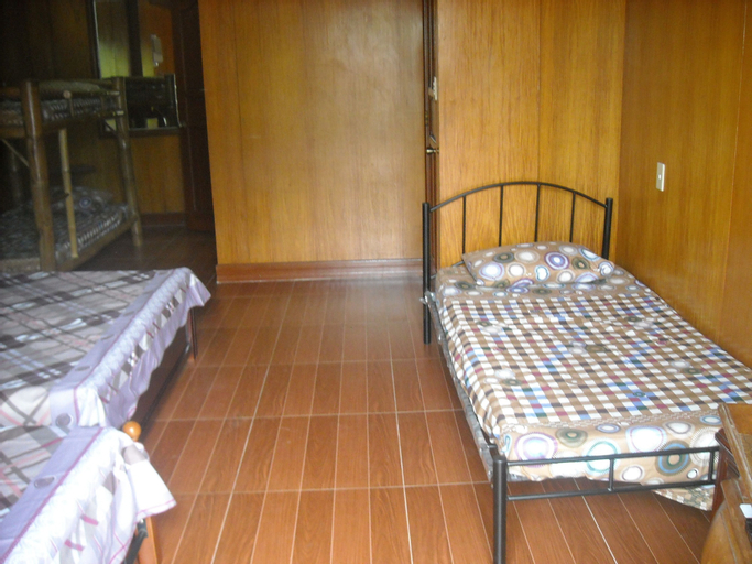 Bedroom 26