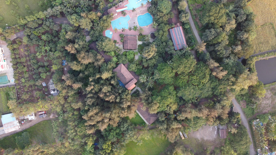 Others 5, Pinewood Resort, Raigarh