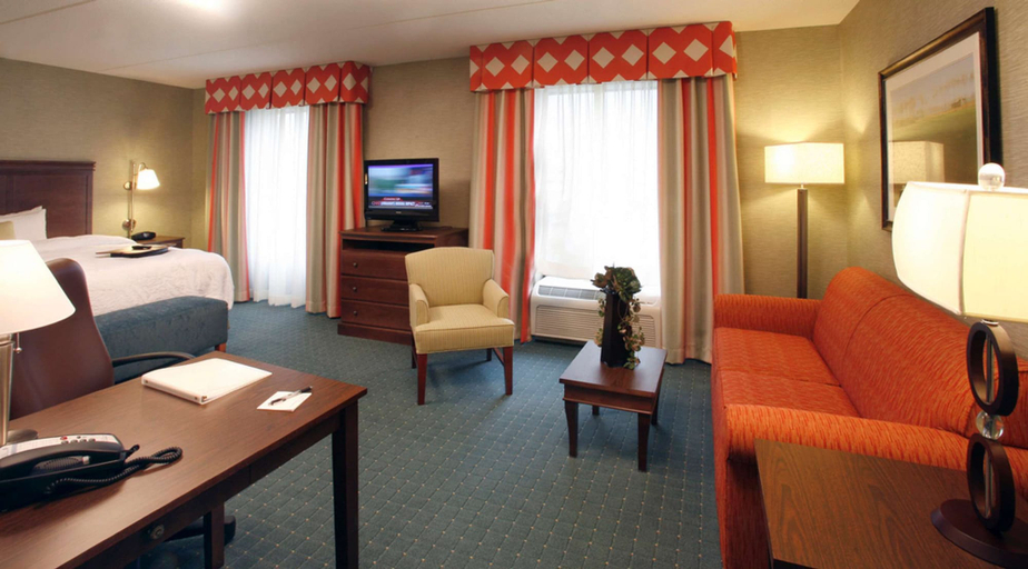 Bedroom 3, Hampton Inn & Suites Columbus Polaris, Delaware