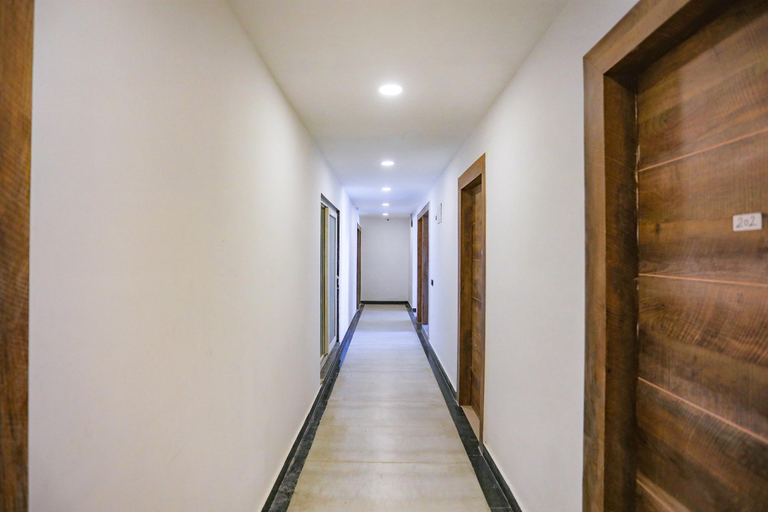 Public Area 2, FabHotel F9 Noida Sector 27, Gautam Buddha Nagar