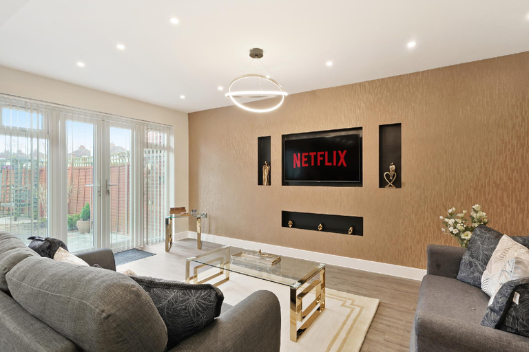 Others 5, Wisteria House, Solihull