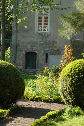Exterior & Views 1, Haus Keppelborg: ZI Elisabeth mit Burgmauerblick, Borken