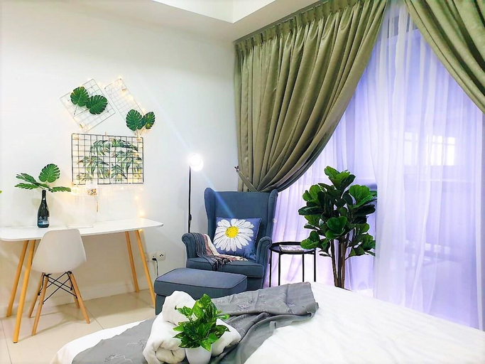 Bedroom 3, FlexiHome Studio Newly Renovate - 1 Queen 2 Single, Petaling Jaya