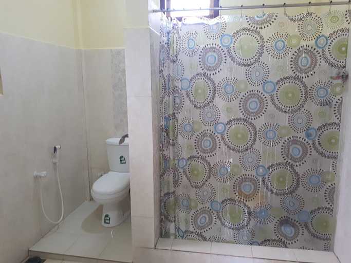 Bathroom 4, Rajeevan Garden Guest House , Jaffna