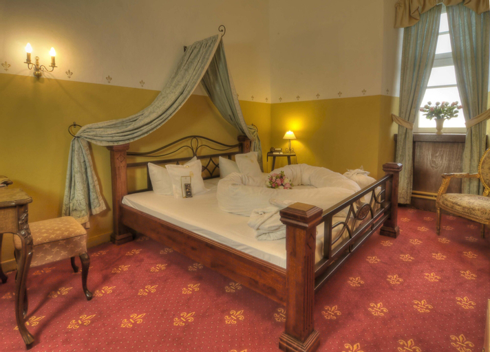 Bedroom 10