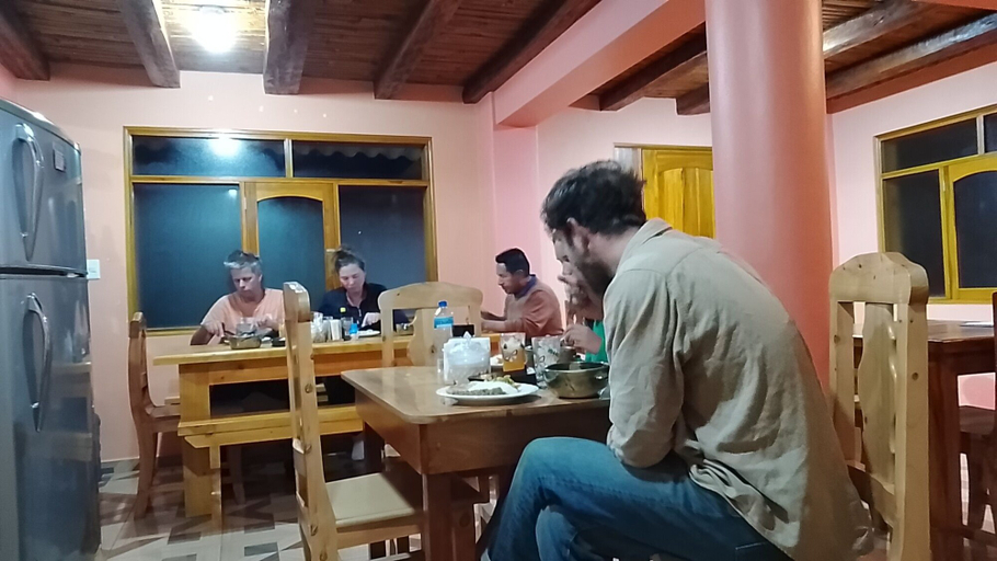 Others 4, Hostal El Inca, Sigchos