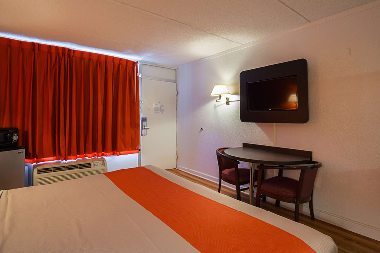 Bedroom 7