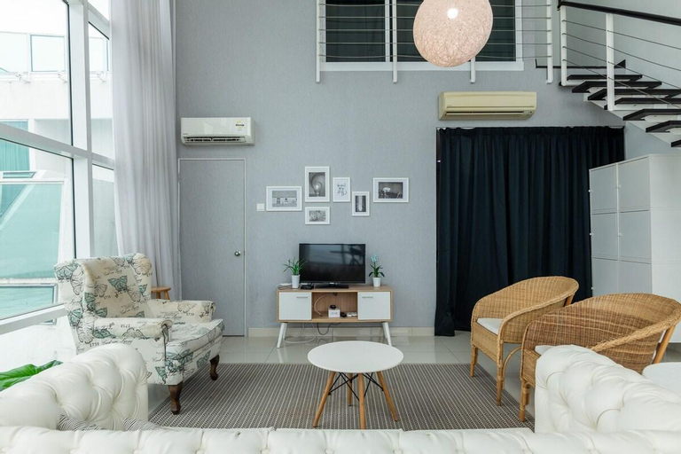 Others 5, Maritime Seaview Luxury Suite 2Carpark 2-9Pax, Penang Island