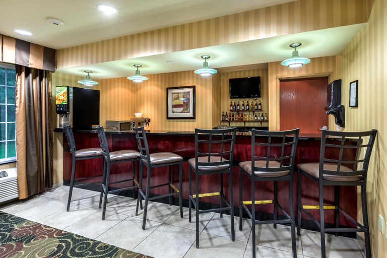 Others 3, Cobblestone Inn & Suites - Vinton, IA, Benton