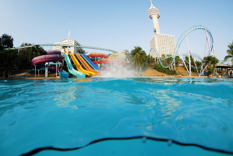 Nearby Landmark 2, Edge Central Pattaya 7#, Pattaya