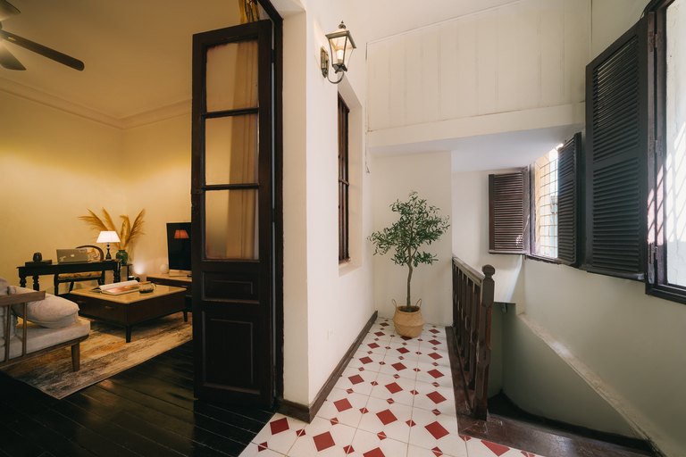 Bathroom 3, Luxurious Indochine Villa, high-end amenities, Hoàn Kiếm