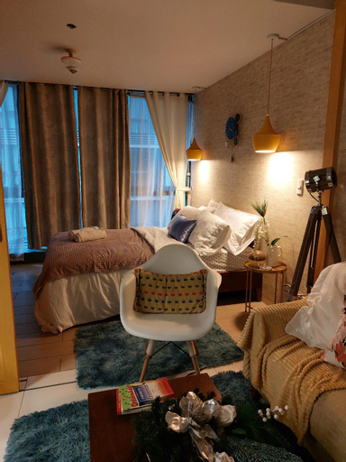 Perfect Staycation in BGC, Makati City