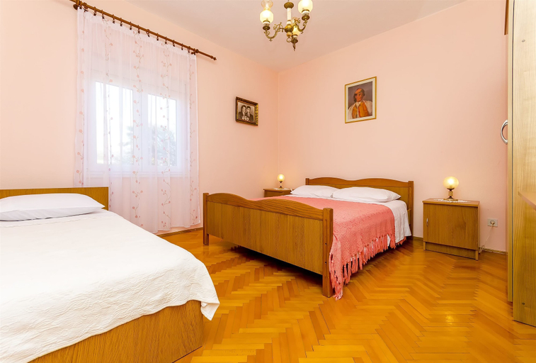 Bedroom 3, Apartments Vinko, Trogir