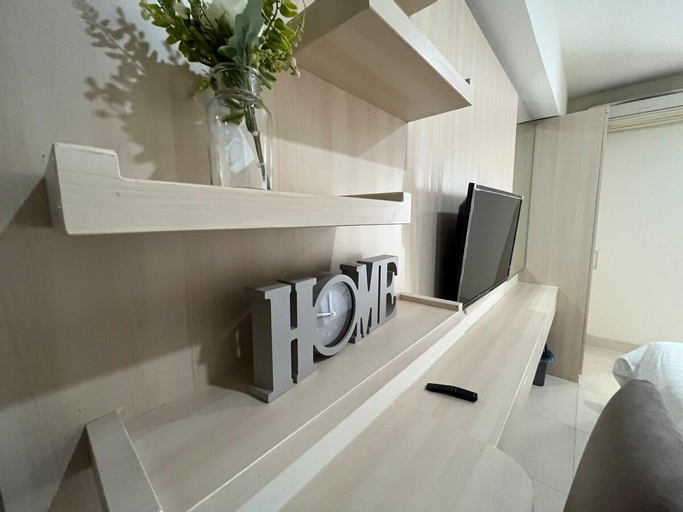Others 3, A#2 NEW private studio w/balcony in city center, Semarang