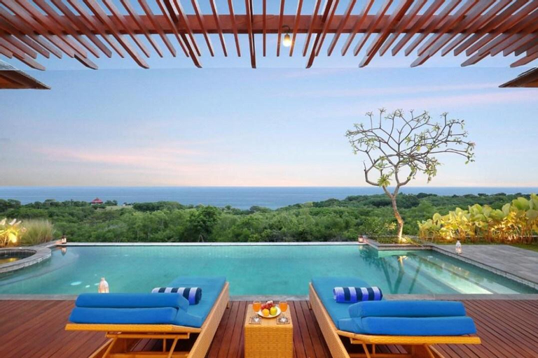 Charming 2 BedroomVilla with Ocean View Vivo, Badung