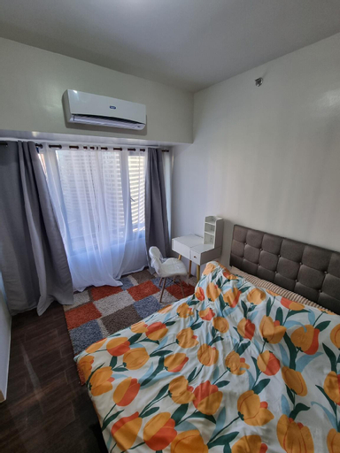 Bedroom 2, Great View 1 BR Condo in Makati near Trident Tower, Makati City