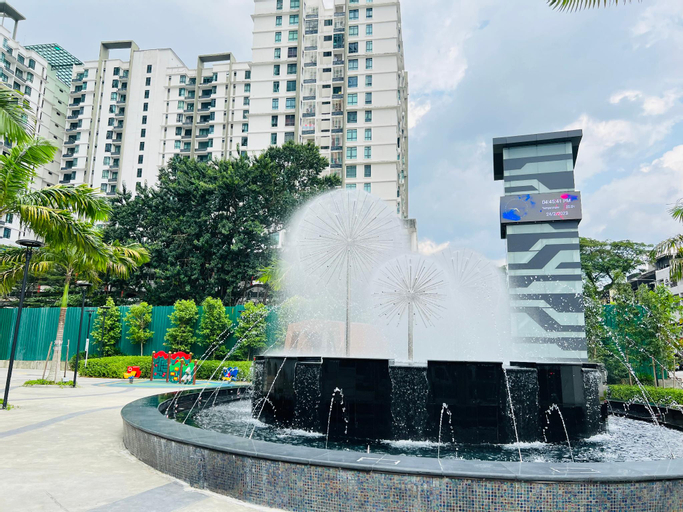 Lavile Cheras Sunway Velocity Aeon TV Box LV02, Kuala Lumpur