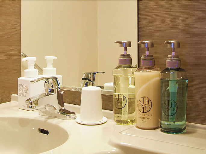 Amenities 10