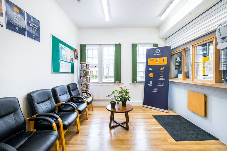 Others 5, En Suite Rooms COLINDALE SK, London