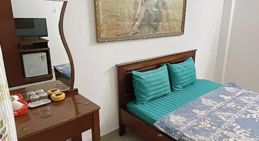 bedroom 15