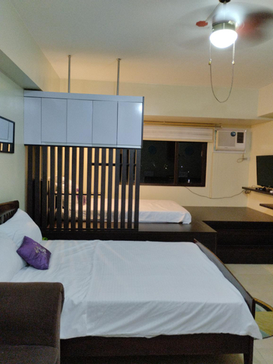 Bedroom 1, Netflix and Chill @603  , Tagaytay City