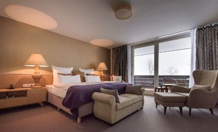 Bedroom 3, Marina Hotel, Weilheim-Schongau