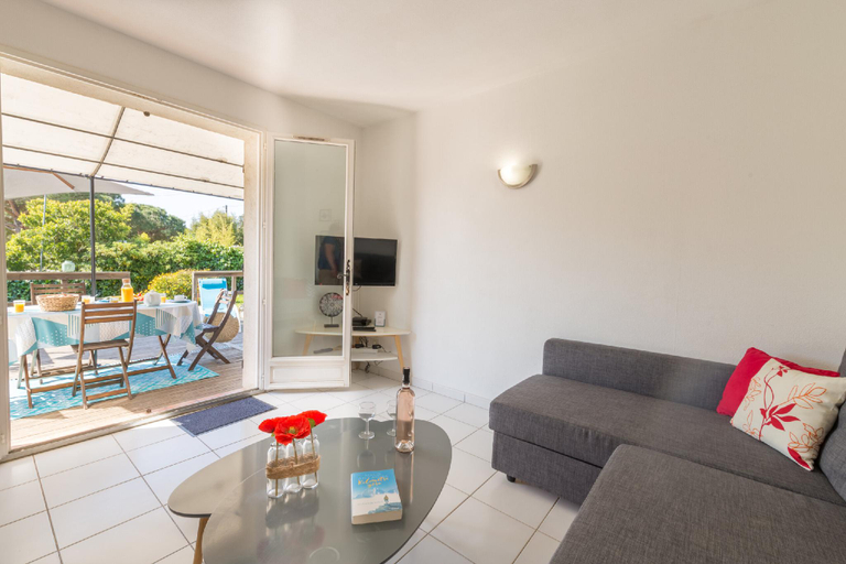 Others 3, Le Verger, villa lumineuse et agréable avec son espace extérieur clos au cœur de notre vignoble, Var