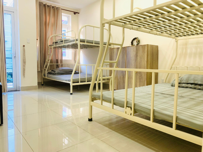 Bedroom 1, Well - Being, District 2