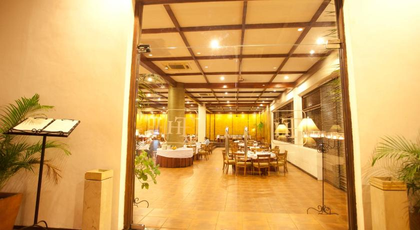 Food & Drinks 4, Hotel Timor, Dili Barat
