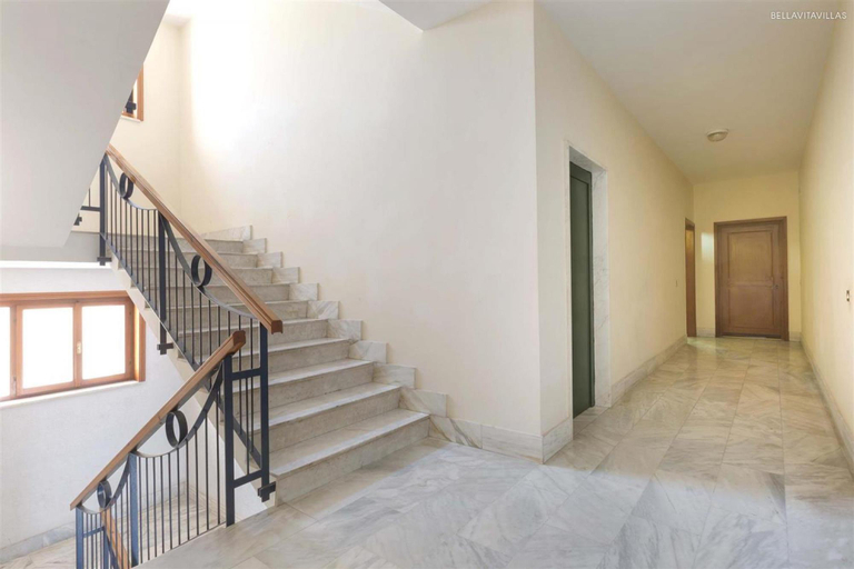 Others 4, Appartamento Bludamare by BarbarHouse, Lecce