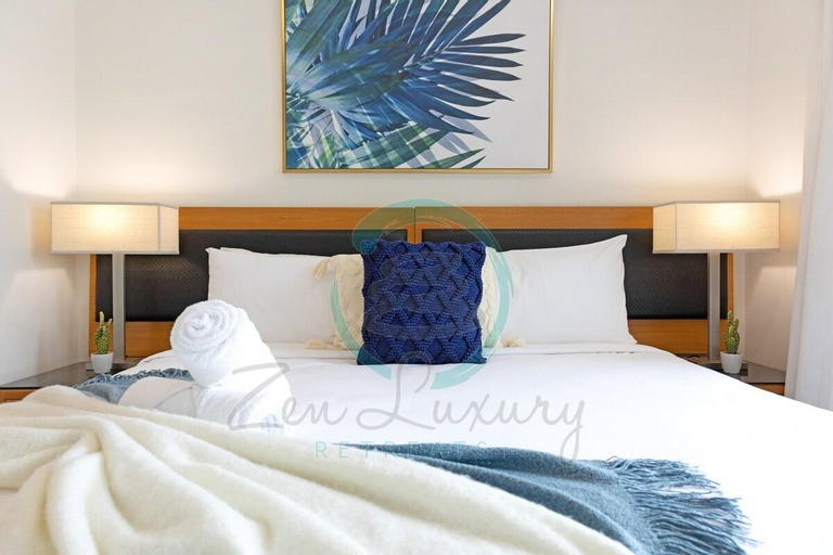 Bedroom 1, ZEN OCEAN BLISS - Cozy 2-BR/2-BA Sea View Retreat, City - Inner