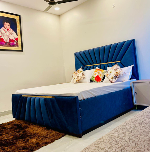 Bedroom 3, Golden turtle resort , Mewat