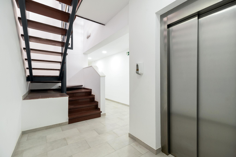 Others 5, Castell Beach Aparthotel, Barcelona