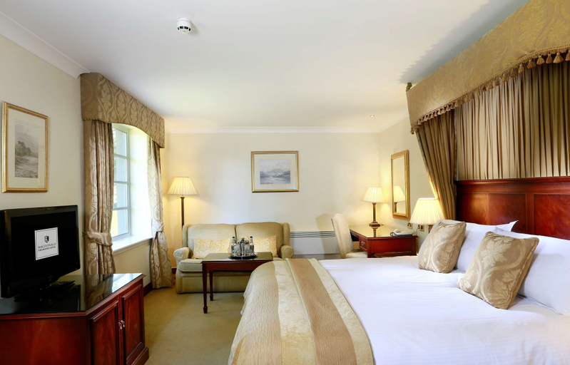 Bedroom 2, Macdonald Drumossie Hotel, Highland