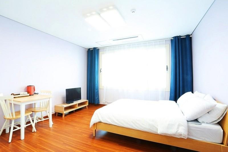 Bedroom 2, Seogwipo Haenol Pension, Seogwipo