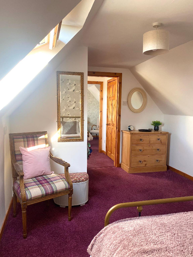 Others 5, Wee Silverburn - a delightful Cottage on Arran, North Ayrshire