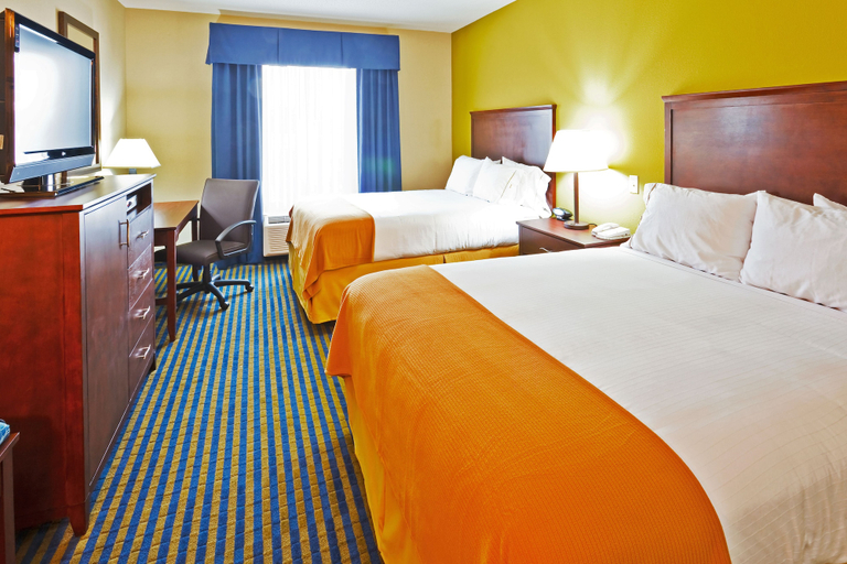 Bedroom 5, Holiday Inn Express & Suites OOLTEWAH SPRINGS-CHATTANOOGA, Hamilton