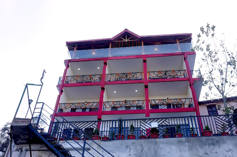 Others 5, The White Mountaina, Nainital