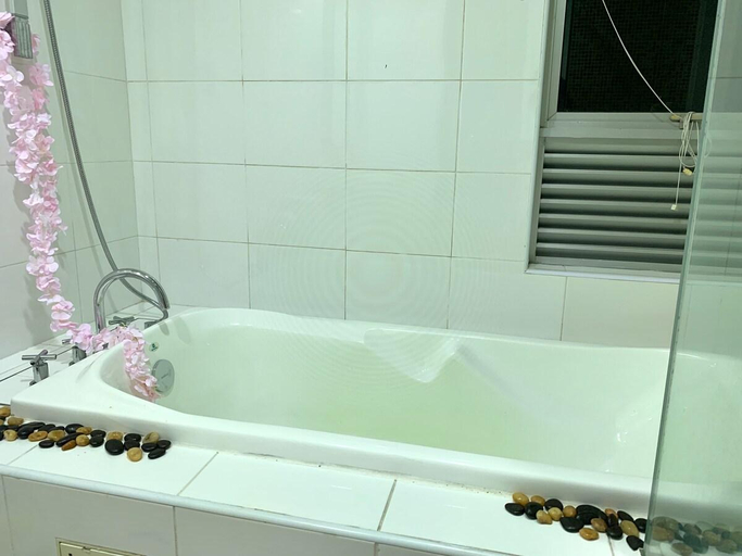 Others 4, Mont Kiara Publika 2Br Hot Tub MITEC@5 mins, Kuala Lumpur